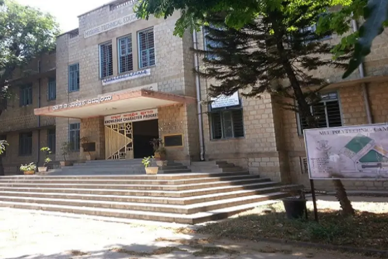 M. E. I. Polytechnic